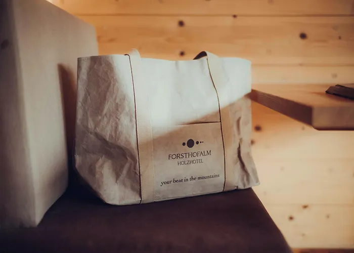 Holzhotel Forsthofalm