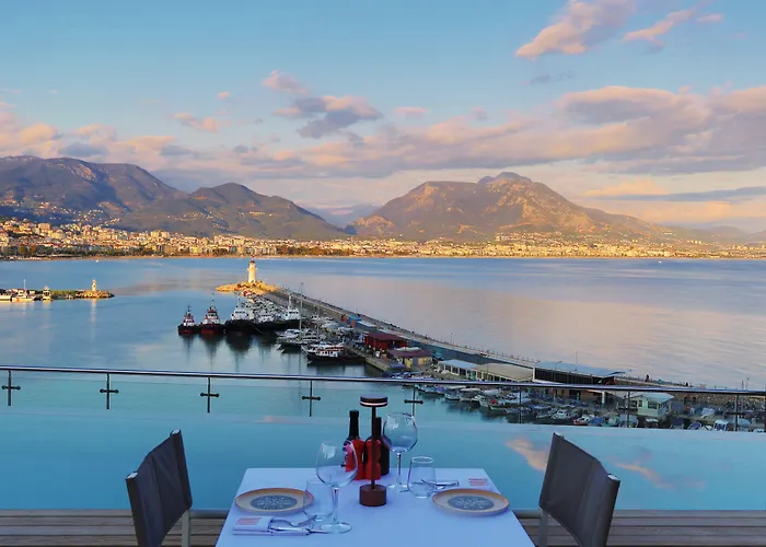 Numa Port Hotel (Adults Only)