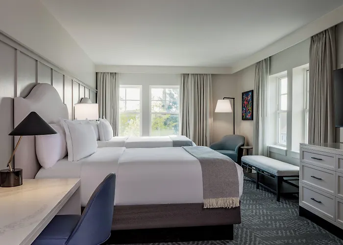 Brunswick Hotels