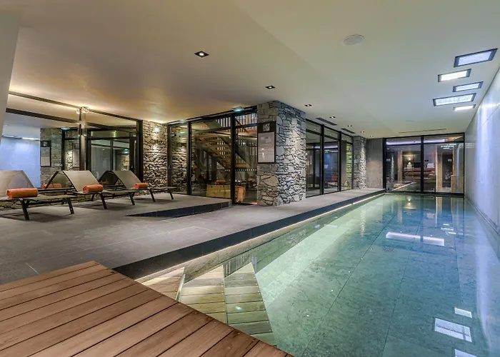 M De Megeve