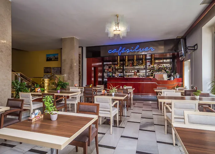 Lh Hotel Medinek Old Town