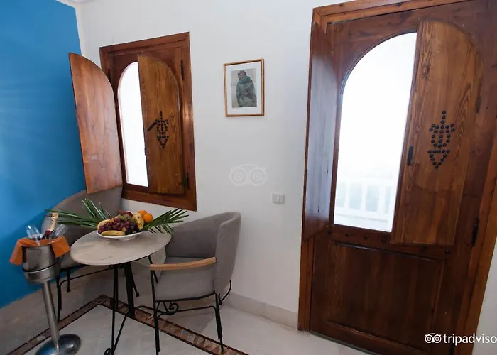 Hotel De Charme Et Spa Dar El Bhar
