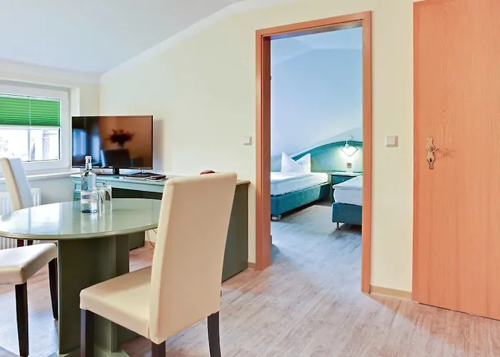 Familienresort Usedom - Ihr Entspannter Familienurlaub Mit Abenteuerspielplatz & Der Laengsten Wasserrutsche Im Deutschen Teil Der Insel Usedom
