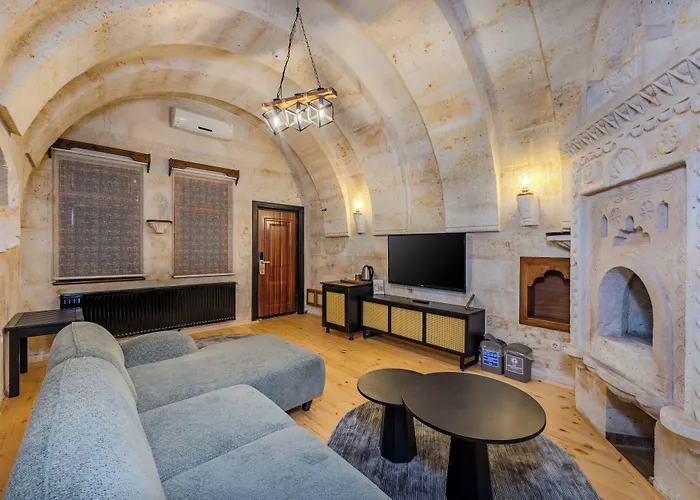 Stone House Cave Hotel
