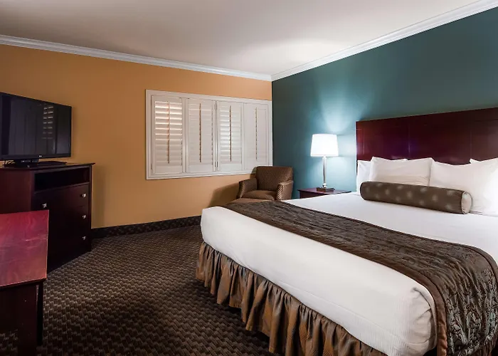Best Western Plus Casino Royale - Center Strip