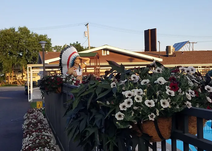 Black Hawk Motel & Suites