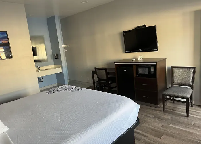 Surfside Inn Redondo Beach