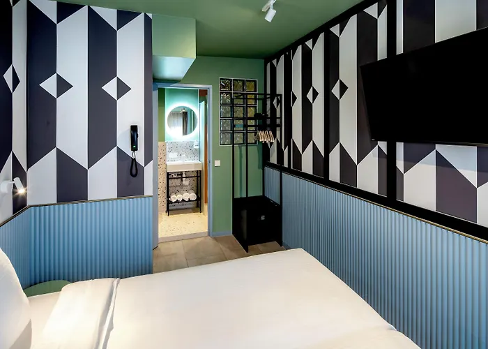 Budget Hotel Tourist Inn