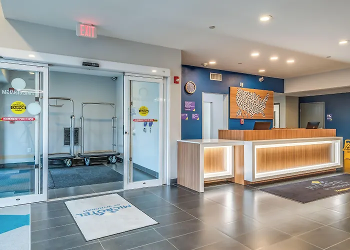 Microtel Inn & Suites By Wyndham Montgomery