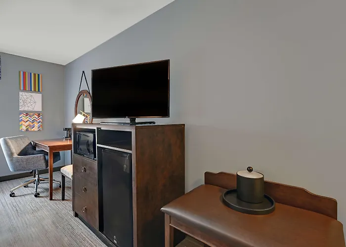 Hampton Inn Farmington