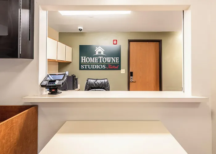 Hometowne Studios By Red Roof Columbus