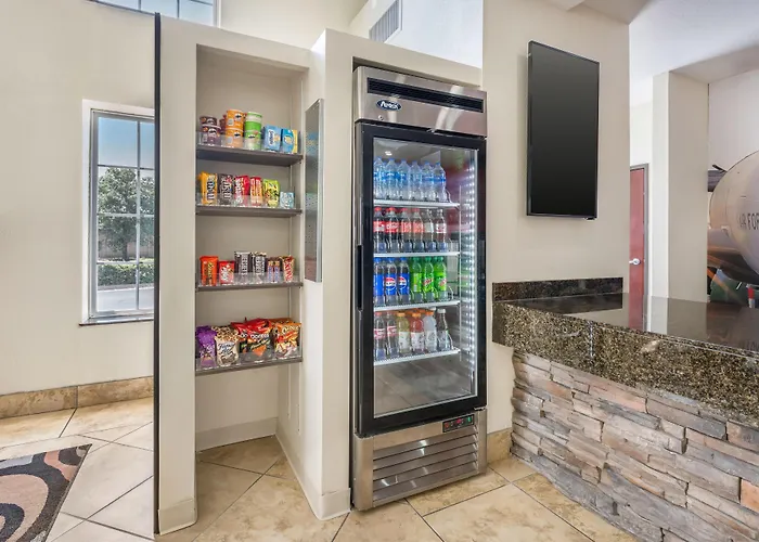 Best Western Plus Eastgate Inn & Suites