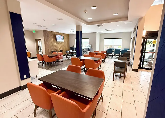 Holiday Inn Express Hotel & Suites North Sequim By Ihg