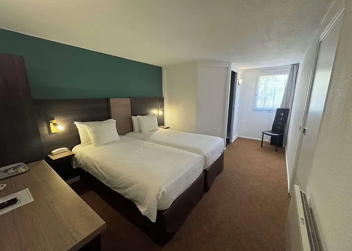 Hotel Kyriad Epernay En Champagne