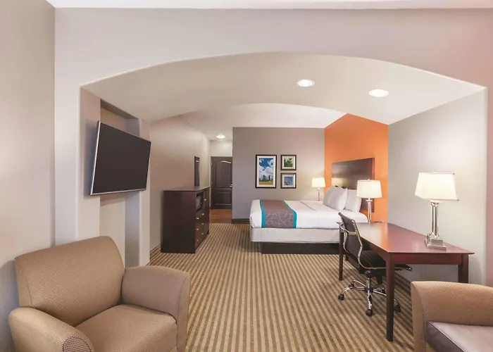 La Quinta By Wyndham Houston Iah Bush Intl Airport E