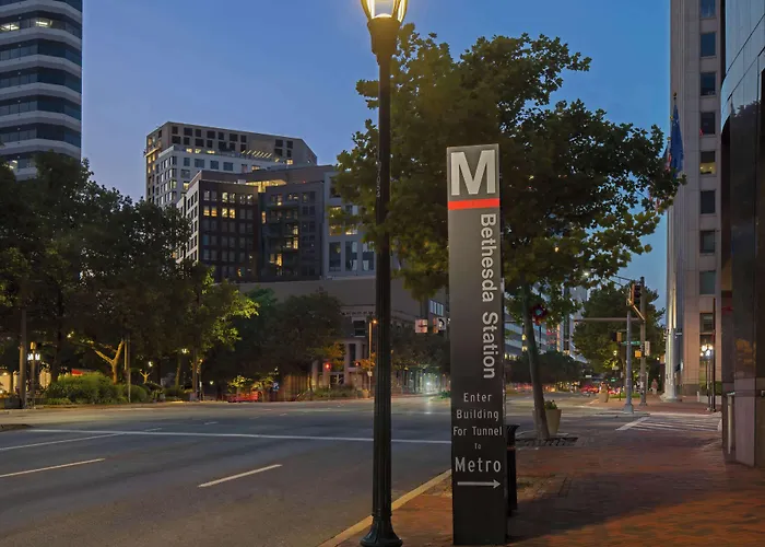 Hilton Garden Inn Bethesda Downtown