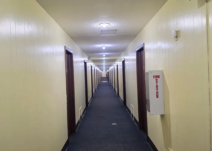 Western Inn South