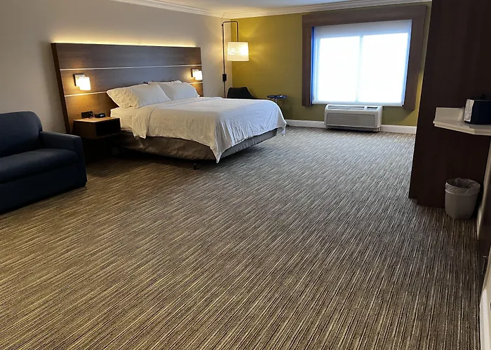 Holiday Inn Express & Suites Williamsport By Ihg