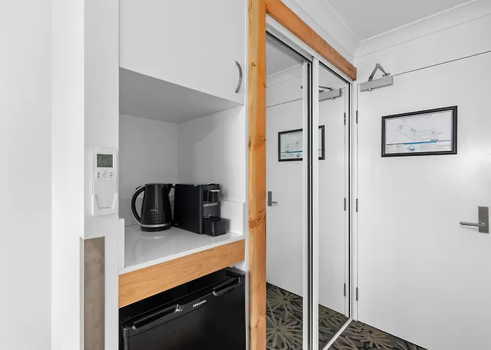 Airlie Beach Hotel