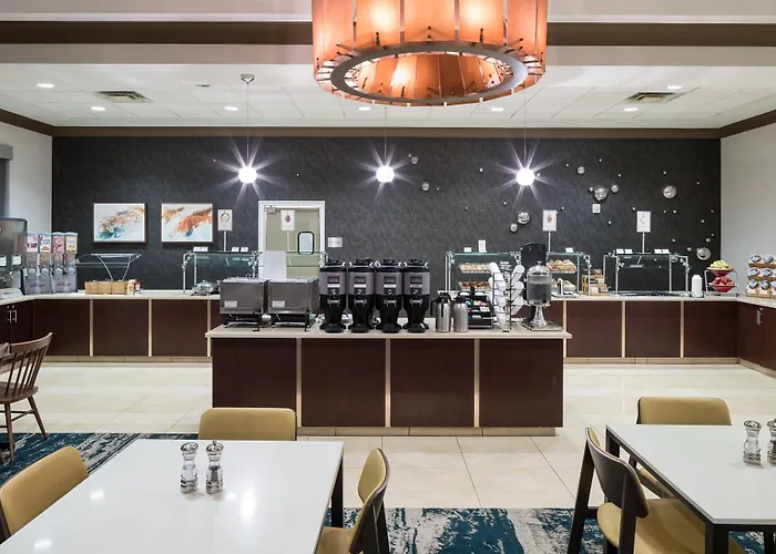 Fairfield By Marriott Inn & Suites Orlando At Seaworld