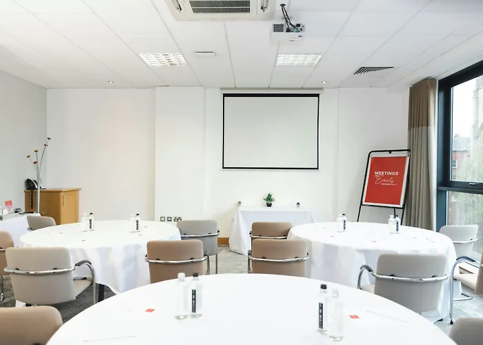 Leonardo Hotel Derby