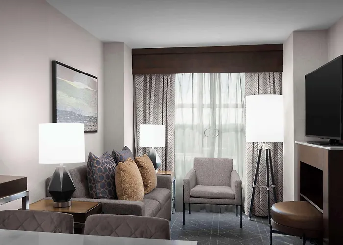 Embassy Suites Atlanta - Kennesaw Town Center