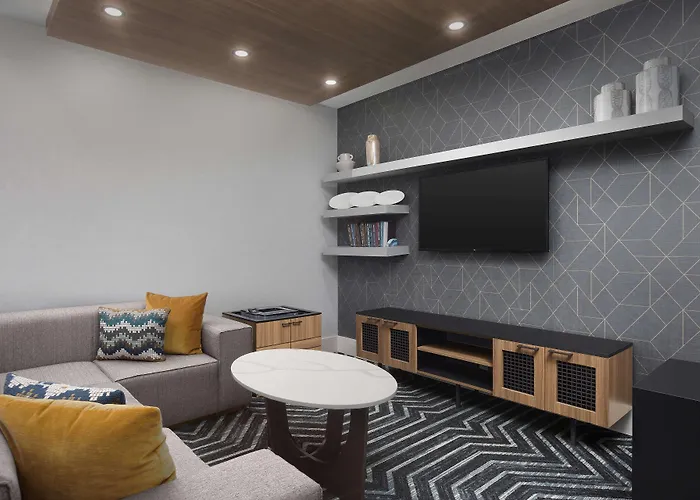 Homewood Suites By Hilton York