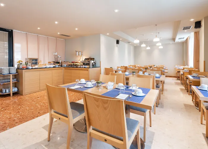 Aparthotel Exe Campus San Mames