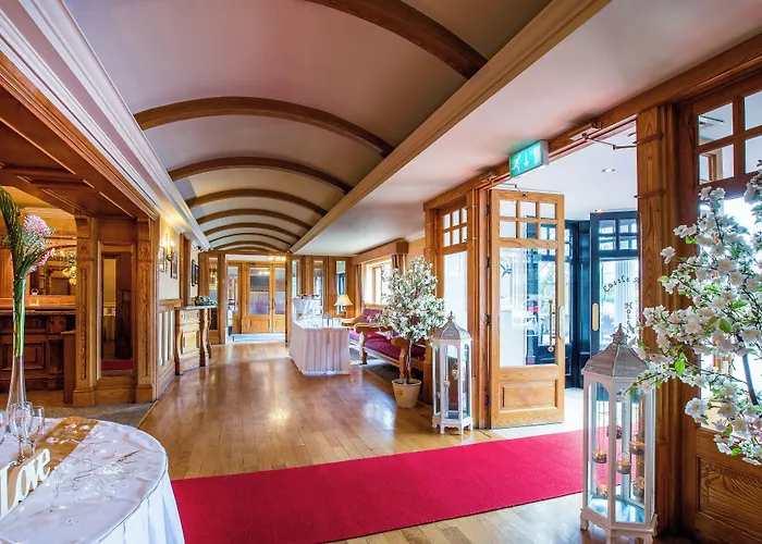 Castle Arch Hotel