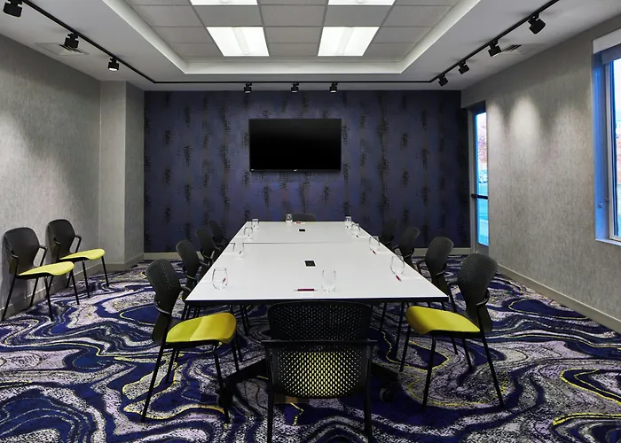 Aloft By Marriott Dulles Airport North