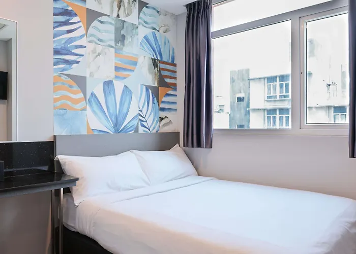Ibis Budget Singapore Tulip