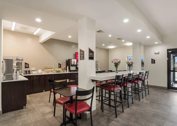 Red Roof Inn Panama City