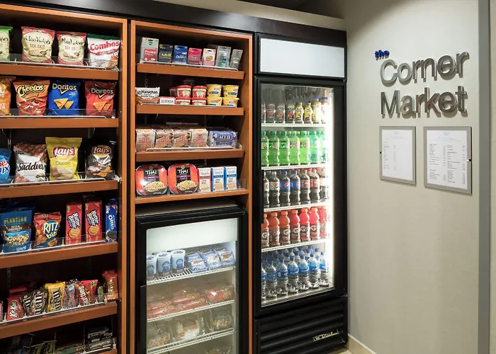 Fairfield Inn & Suites Kansas City Overland Park