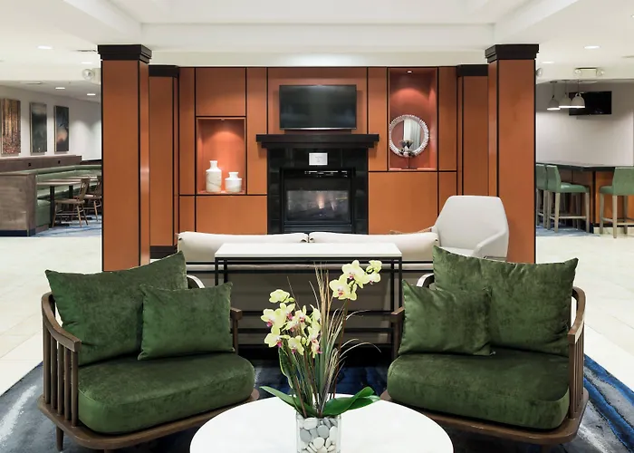 Fairfield Inn & Suites Kansas City Overland Park
