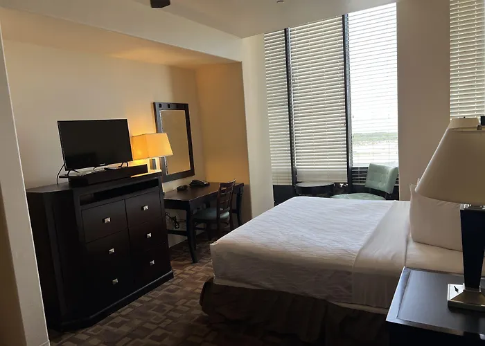 Sunchase Inn & Suites