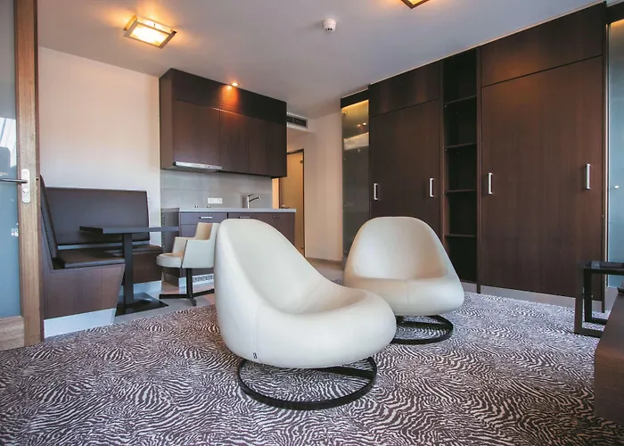 Golden Tulip Hotel West-Ende