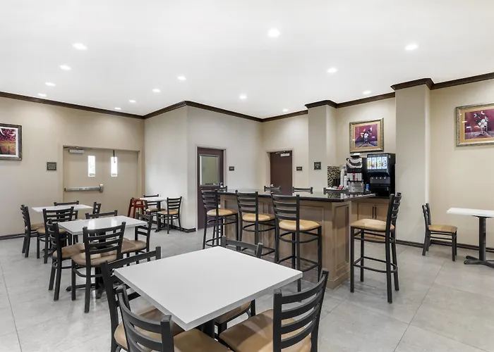 Best Western Red River Inn & Suites