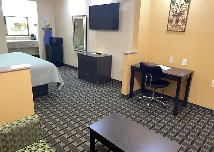 Homegate Inn & Suites West Memphis