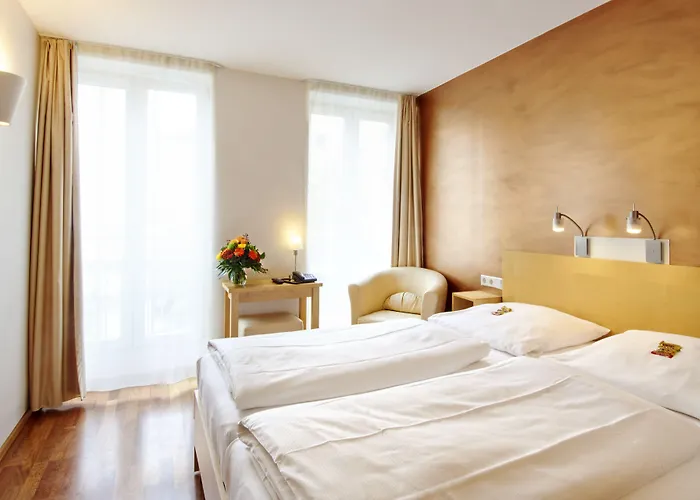 Town Hotel Wiesbaden City Centre