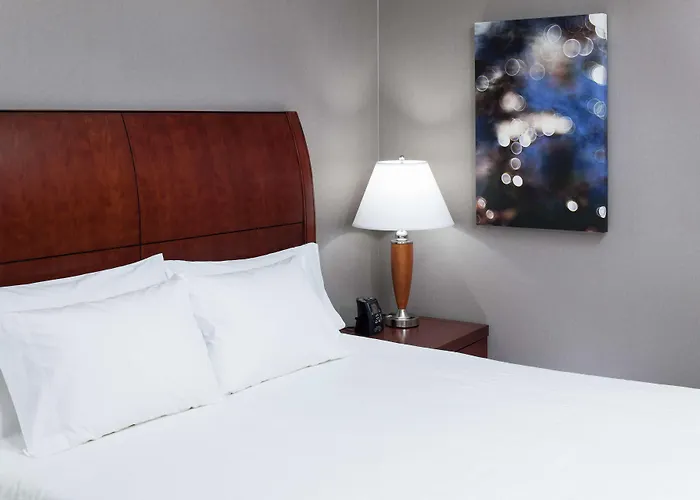 Hilton Garden Inn Lake Forest Mettawa