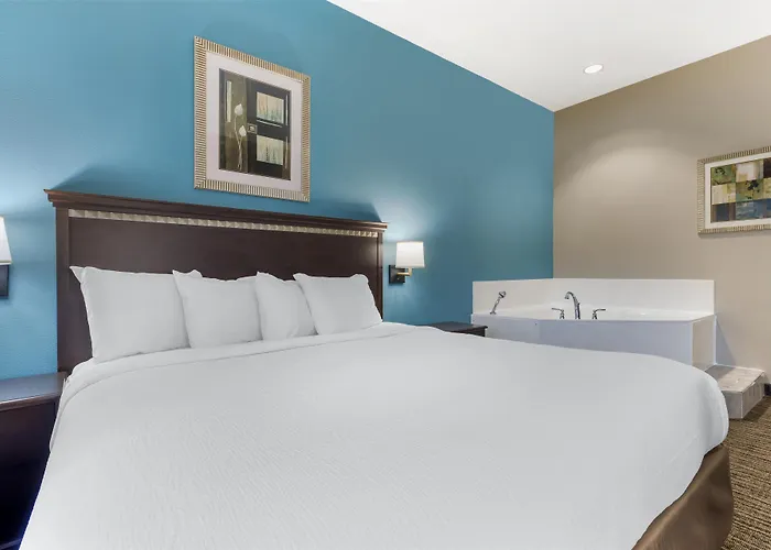 Best Western Mineola Inn