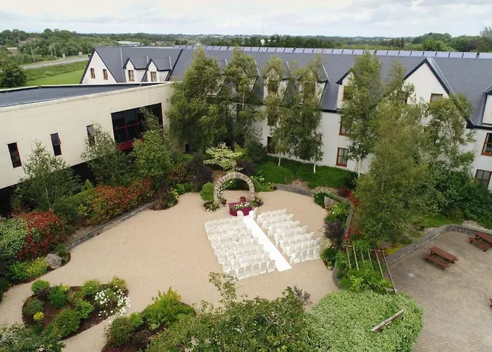 Great National Hotel Ballina
