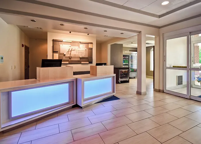 Holiday Inn Express & Suites Schererville By Ihg