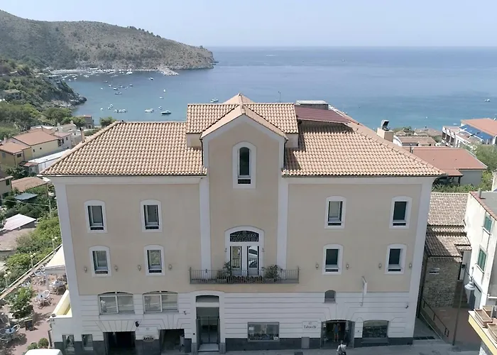 Palinuro Hotels