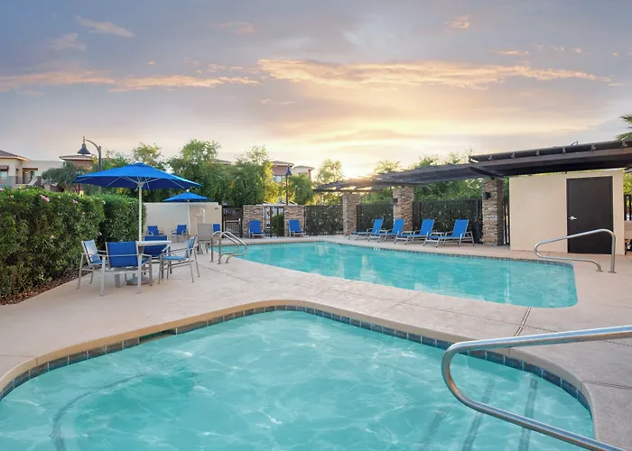 Holiday Inn Express Surprise By Ihg