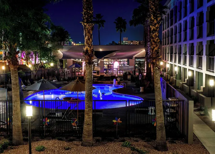 Moxy Phoenix Tempe/Asu Area