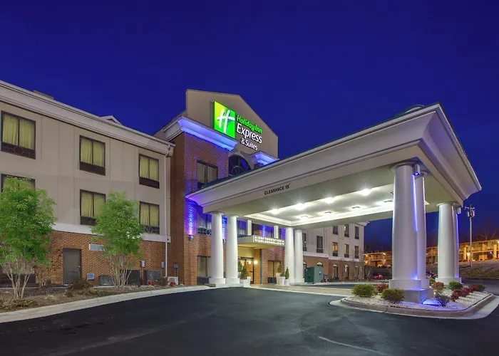 Holiday Inn Express Hotel & Suites Greensboro-East By Ihg