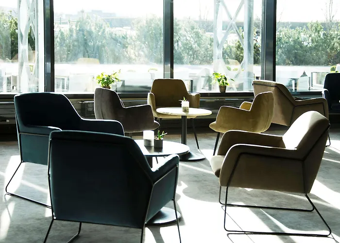 Park Inn By Radisson Oslo Airport Hotel West