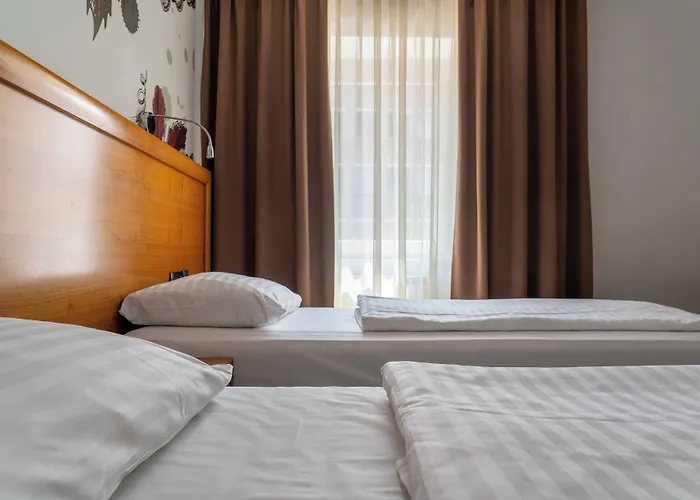 Hotel Piramida