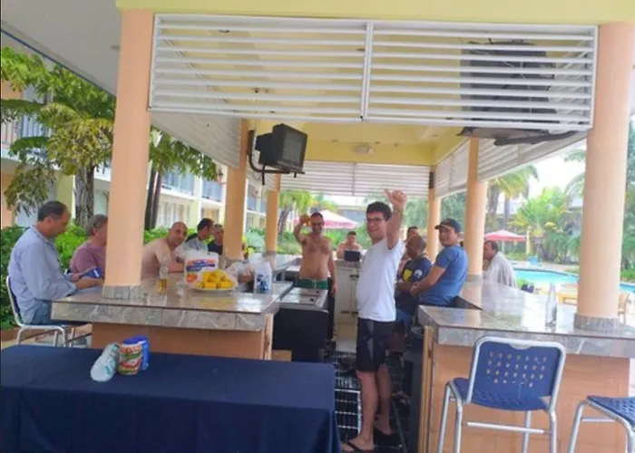 Royal Islander Hotel
